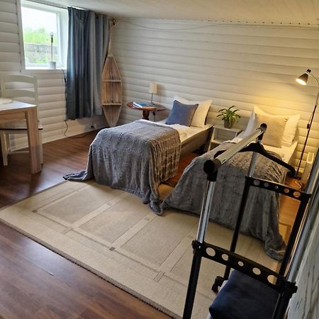 Your Place To Stay In Lofoten At Our Family House! Ballstad Εξωτερικό φωτογραφία